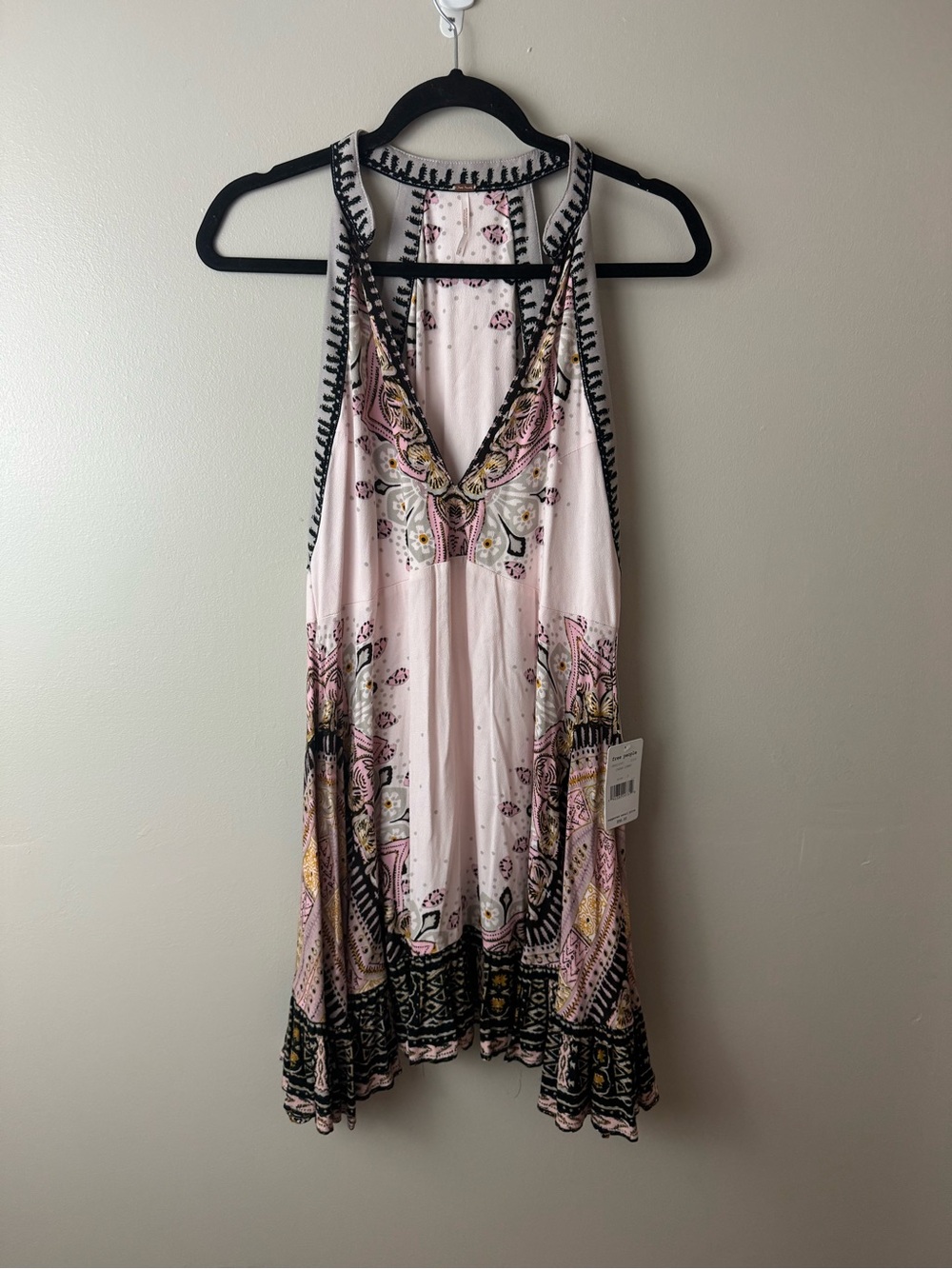 Free People Pink Paisley Boho V-Neck Racerback Tunic NWT Small